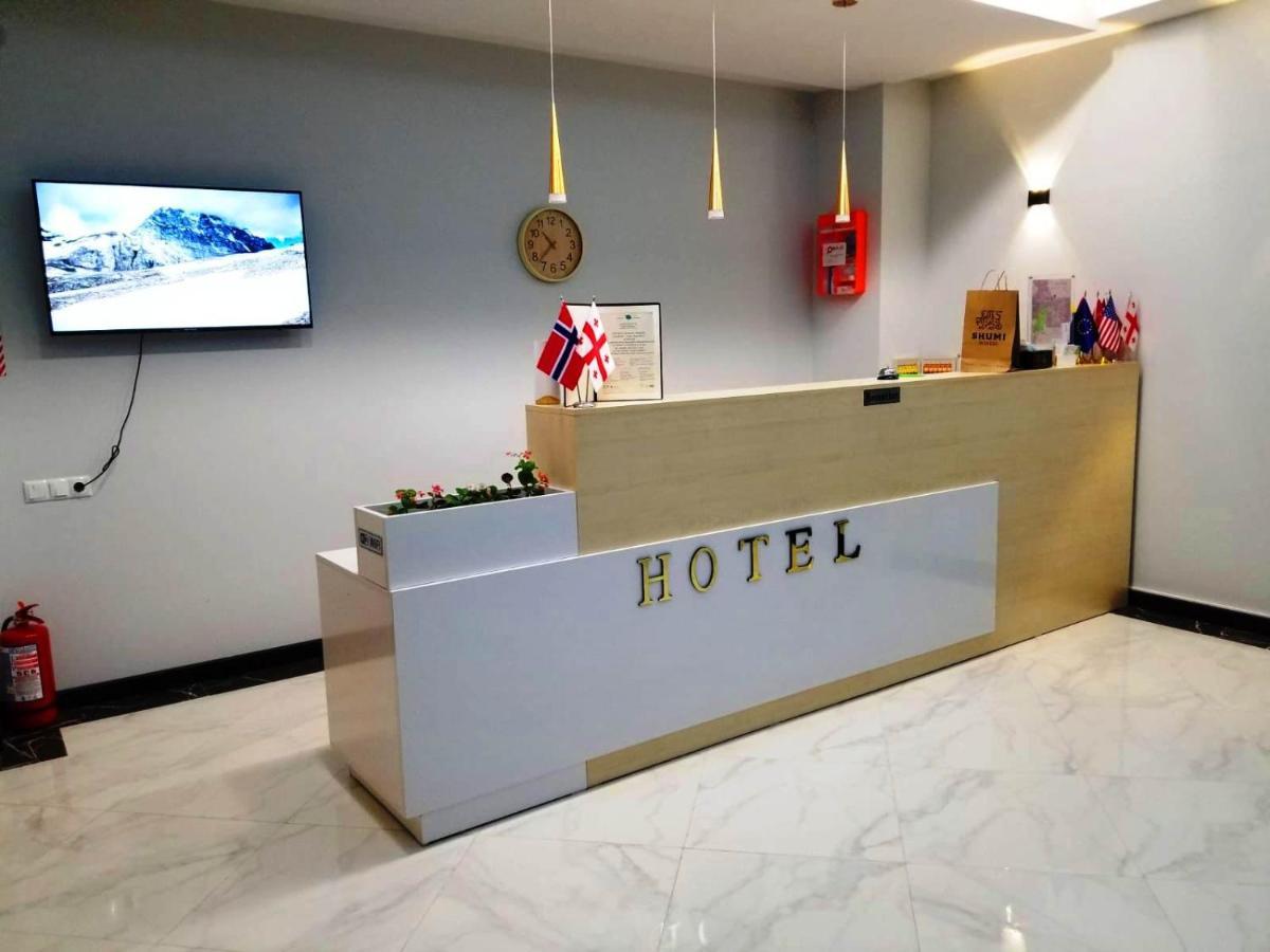 Vita Gardenia Hotel Tsqaltubo Exteriör bild